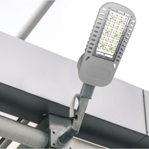 Oprawa Uliczna LED V-TAC SAMSUNG CHIP 100W Soczewki 110st 135Lm/W VT-104ST 4000K 13500lm 5 Lat Gwarancji Oprawa Uliczna LED V-TAC SAMSUNG CHIP 100W Soczewki 110st 135Lm/W VT-104ST 4000K 13500lm 5 Lat Gwarancji