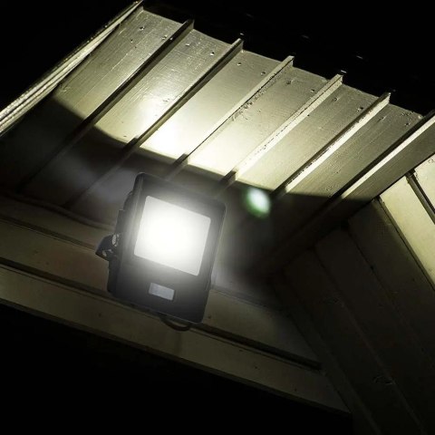 Projektor LED V-TAC 30W SAMSUNG CHIP Czujnik Ruchu Czarny Przewód 1M VT-138S-1 6400K 2340lm 5 Lat Gwarancji Projektor LED V-TAC 30W SAMSUNG CHIP Czujnik Ruchu Czarny Przewód 1M VT-138S-1 6400K 2340lm 5 Lat Gwarancji