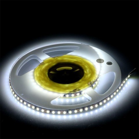 Taśma LED V-TAC SMD3528 600LED IP20 8W/m VT-3528 IP20 6500K 800lm Taśma LED V-TAC SMD3528 600LED IP20 8W/m VT-3528 IP20 6500K 800lm