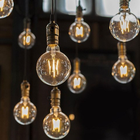 Żarówka LED V-TAC 8W Filament E27 Kula Glob G125 Bursztyn Ściemnialna 125x173mm VT-2018 2200K 700lm Żarówka LED V-TAC 8W Filament E27 Kula Glob G125 Bursztyn Ściemnialna 125x173mm VT-2018 2200K 700lm